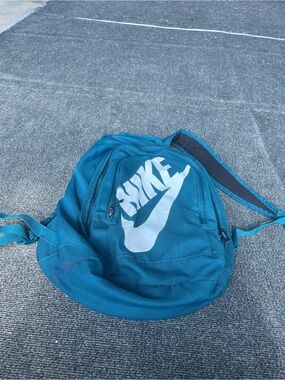 Nike kids backpack